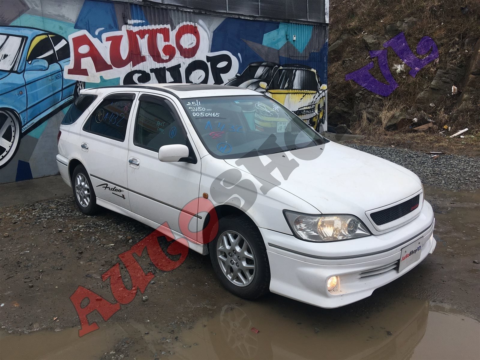 Обшивка салона задняя левая VISTA ARDEO 06.2000 SV50 3SFSE