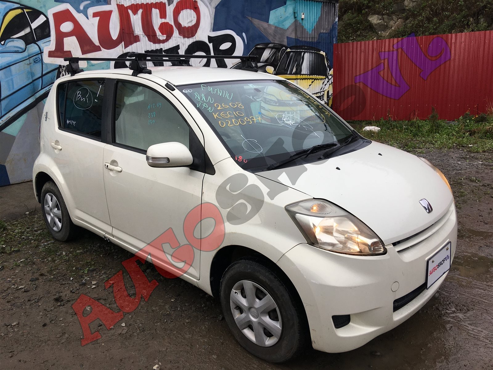Обшивка салона правая PASSO 04.2008 KGC10 1KRFE