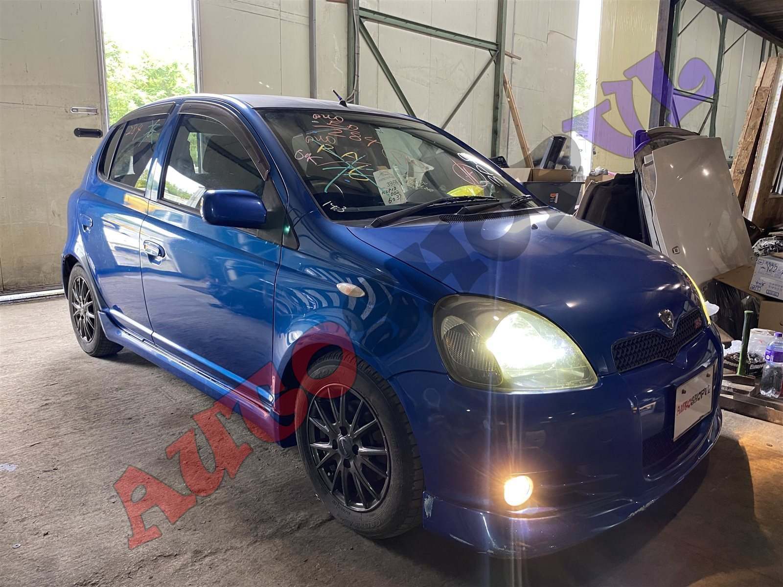 Обшивка салона передняя правая VITZ 11.2001 NCP13 1NZFE