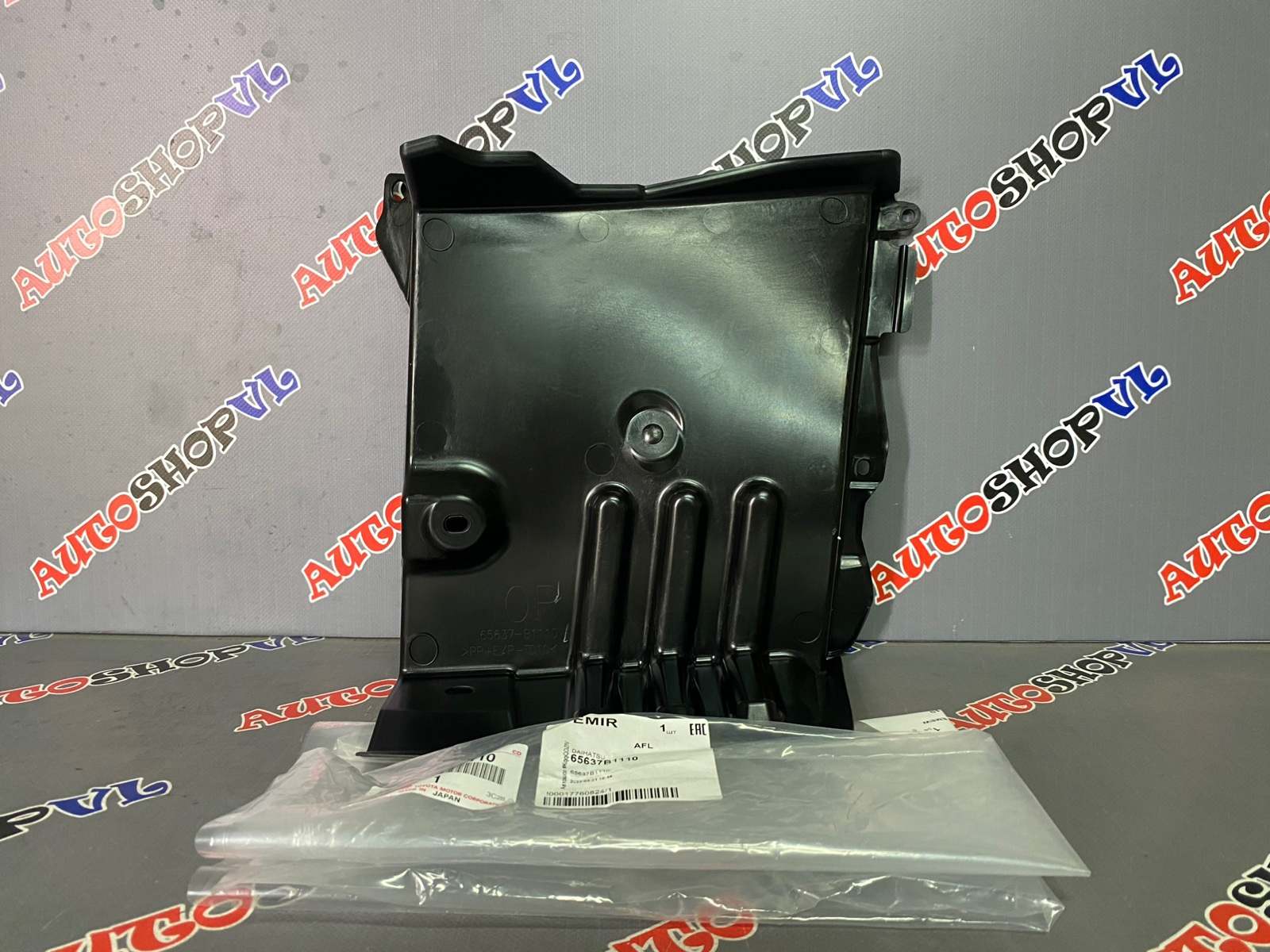 Подкрылок задний правый ROOMY | TANK | THOR M900 | M910 Подкрылок задний правый ROOMY | TANK | THOR M900 | M910