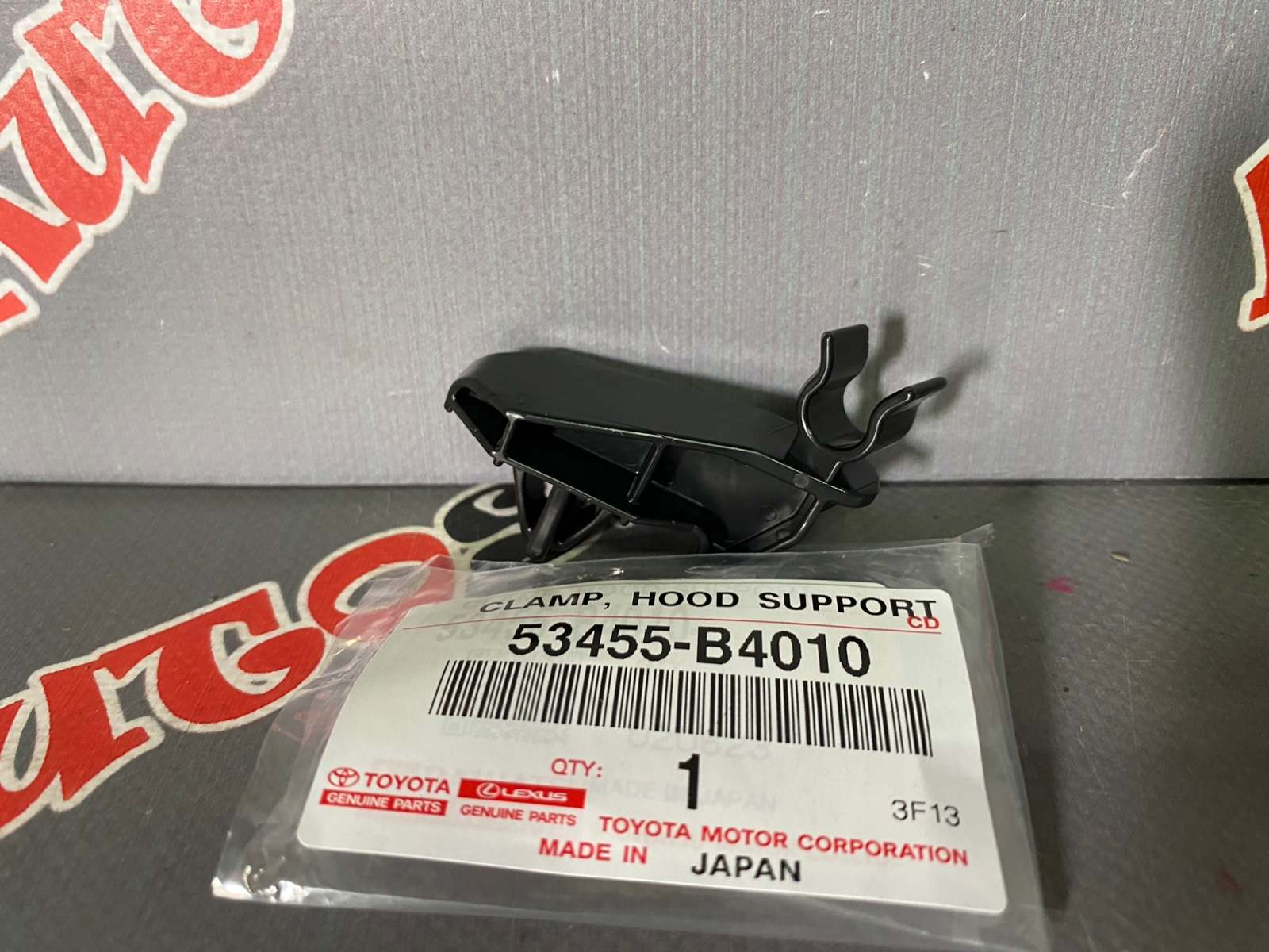 Клипса упора капота TOYOTA RUSH J210 53455-B4010 новая
