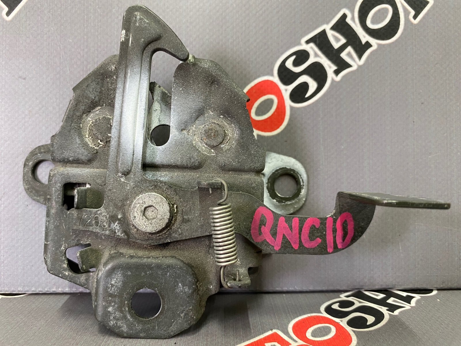 Замок капота TOYOTA PASSO QNC10 53510-B1010 контрактная