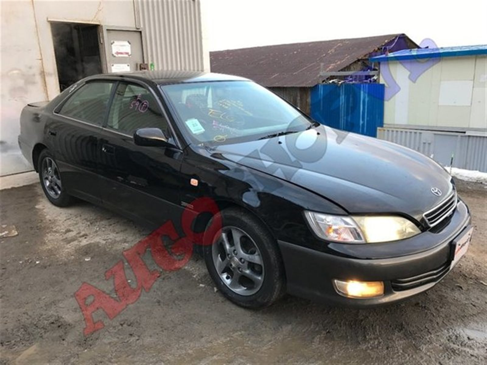 Крышка бачка омывателя WINDOM 02.2000 MCV21 2MZFE