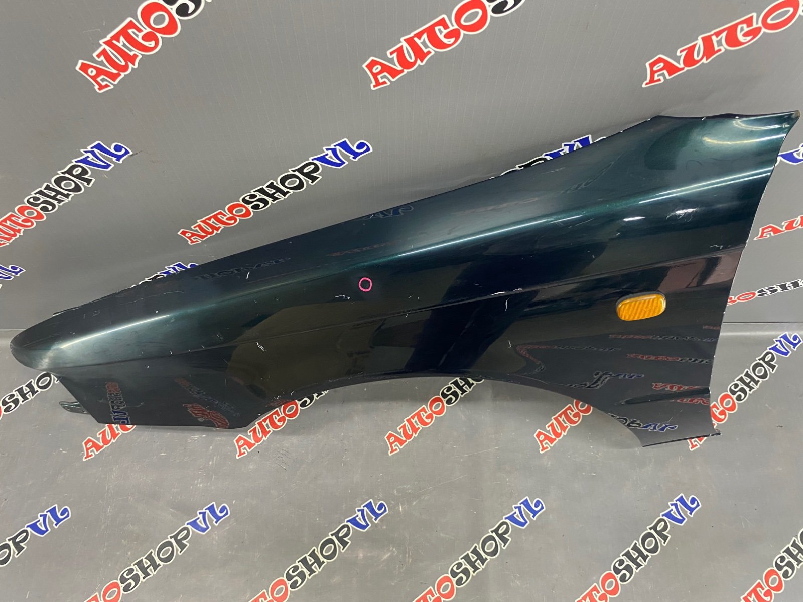 Крыло переднее левое VISTA SV40 4SFE
