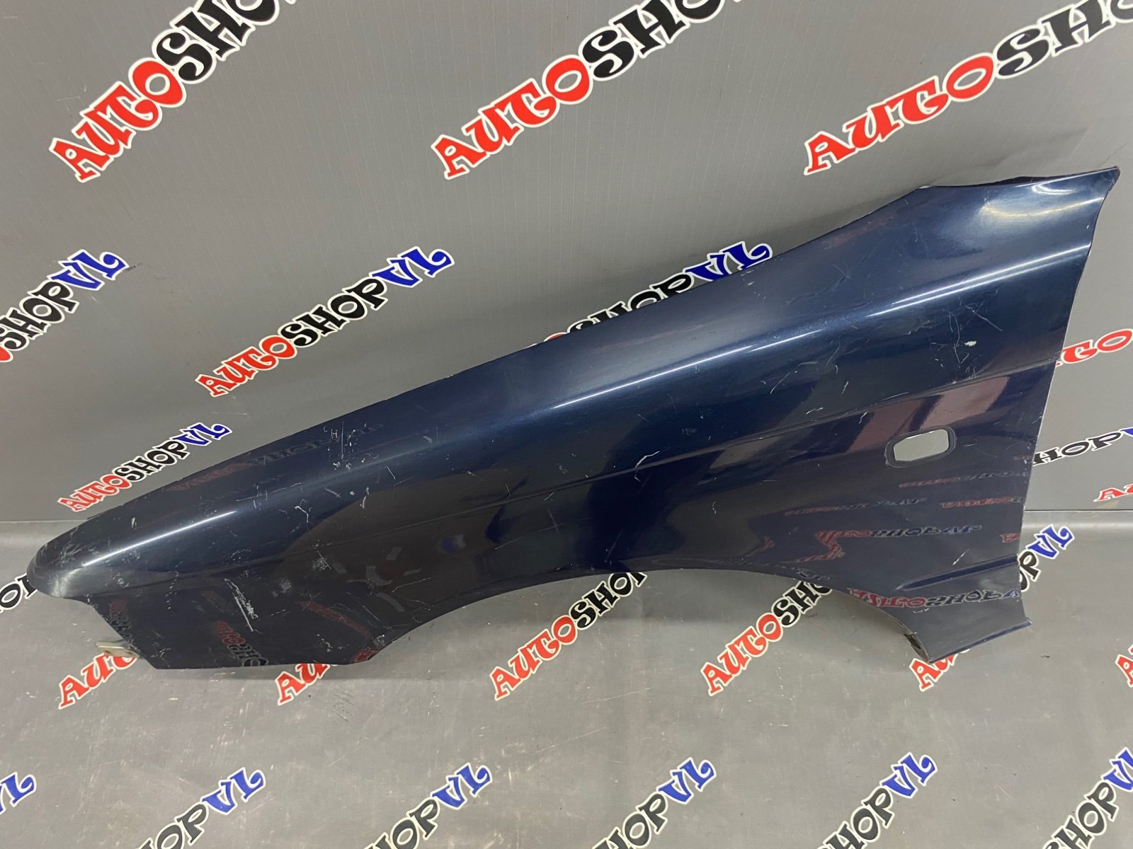 Крыло переднее левое VISTA SV40 4SFE