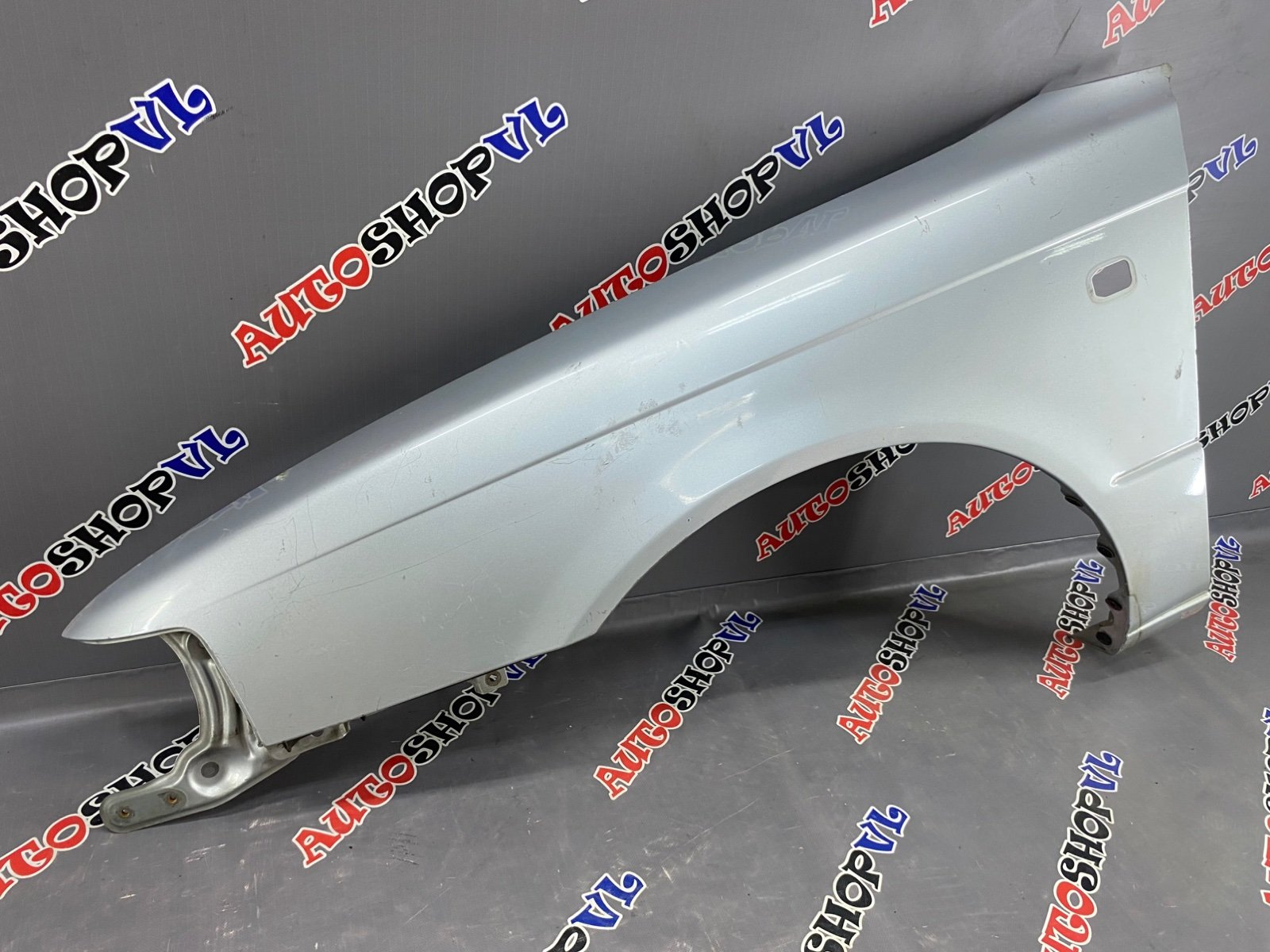 Крыло переднее левое TOYOTA VISTA SV40 4SFE