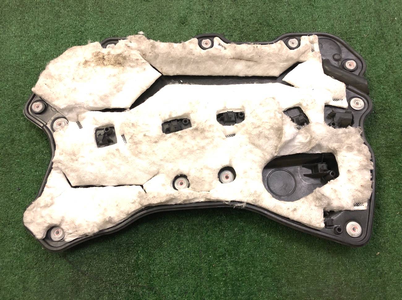 Звукоизоляция двери передняя правая BMW 7-Series F01 51487179516 контрактная