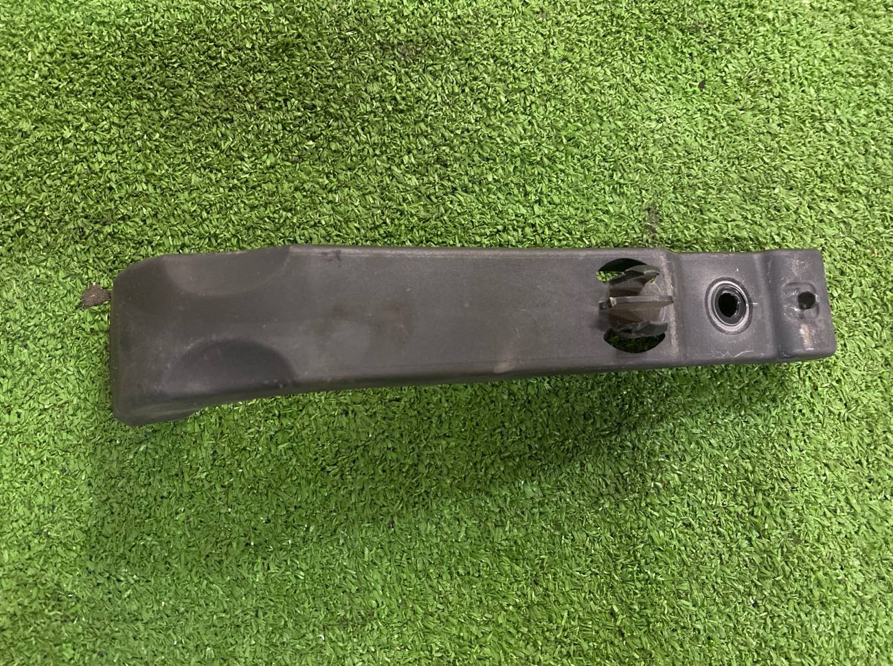 Кронштейн бампера задний Porsche Panamera 2010 970 97050584100 контрактная