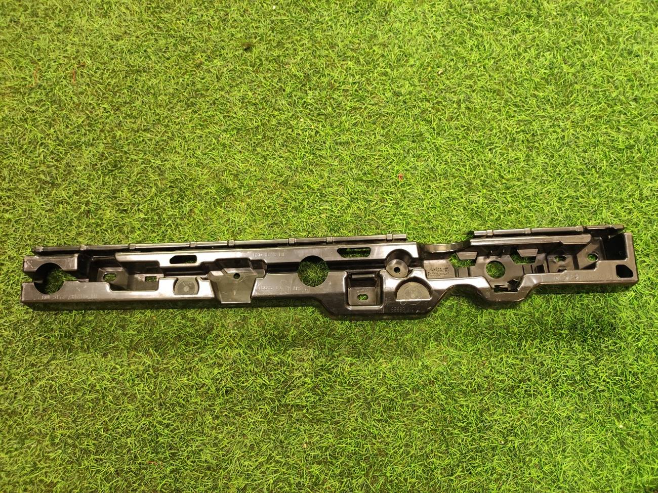 Запчасть крепёжная планка левая BMW 5-series G30 51777387345 контрактная Крепёжная планка левая BMW 5-series G30 51777387345 контрактная