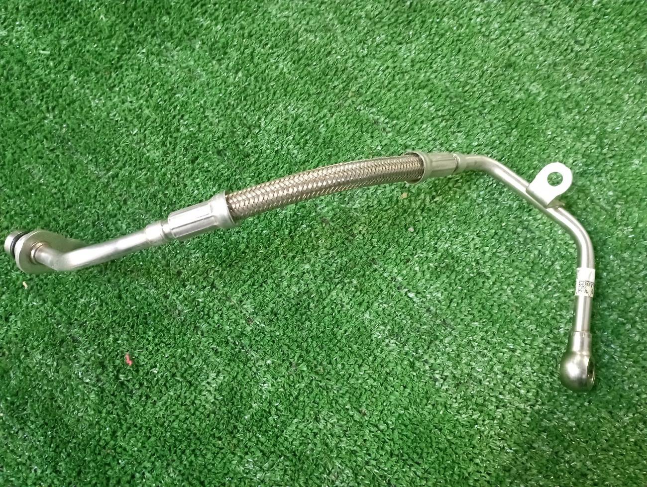 Маслопровод BMW X6 2022 F96 11427934654 контрактная
