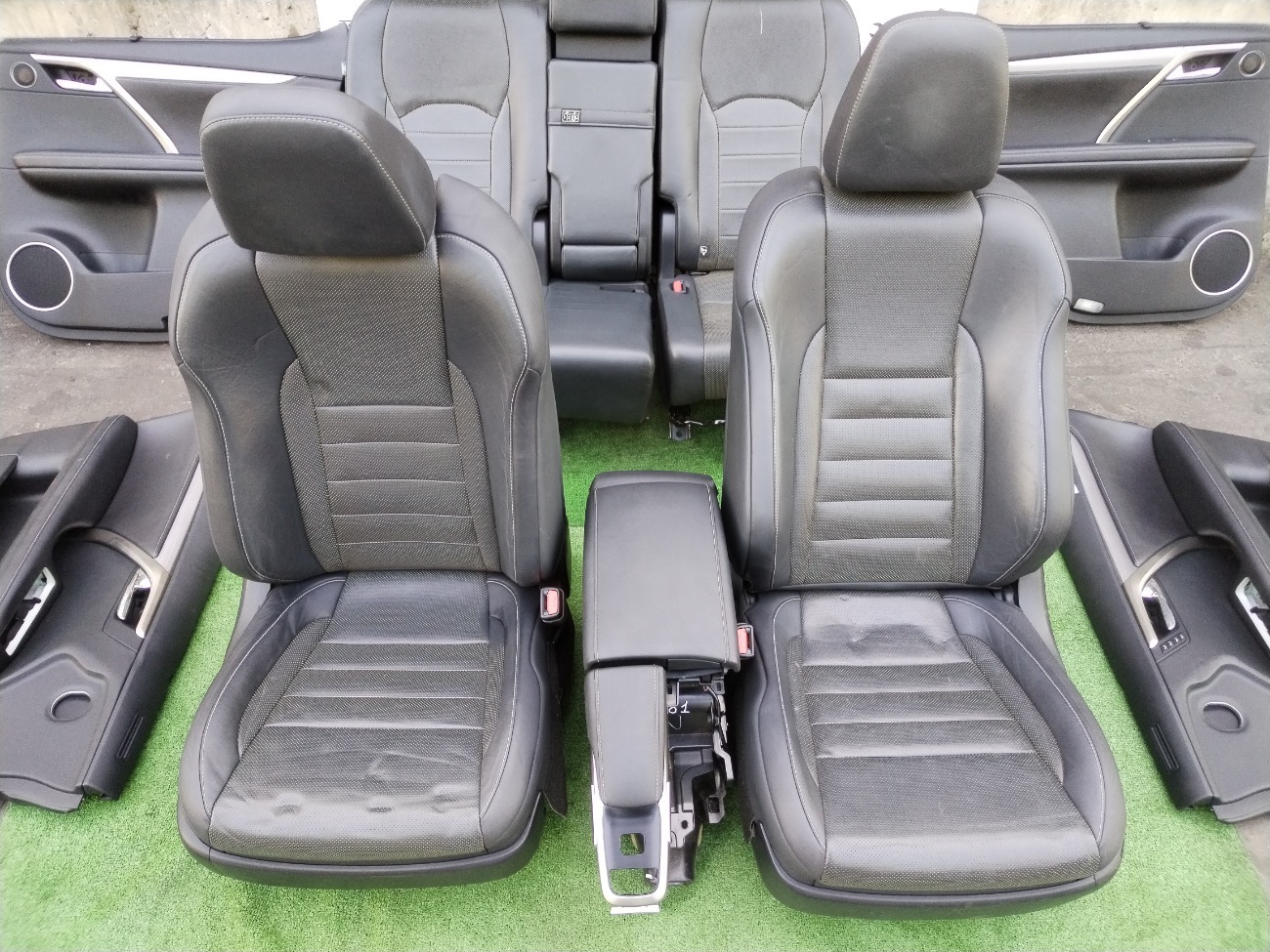 Салон в сборе RX450H 2018 GYL20