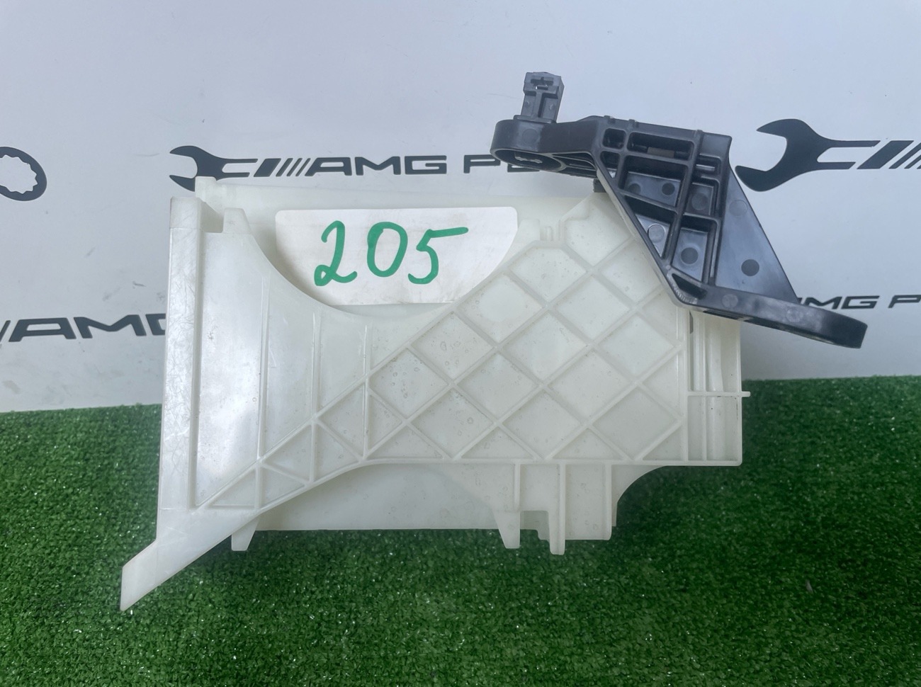 Кронштейн Lexus RX450H 2018 GYL20 8287848020 контрактная