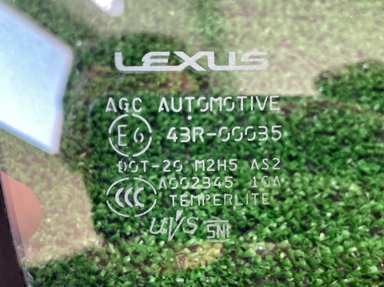 Форточка двери передняя правая RX450H 2018 GYL20