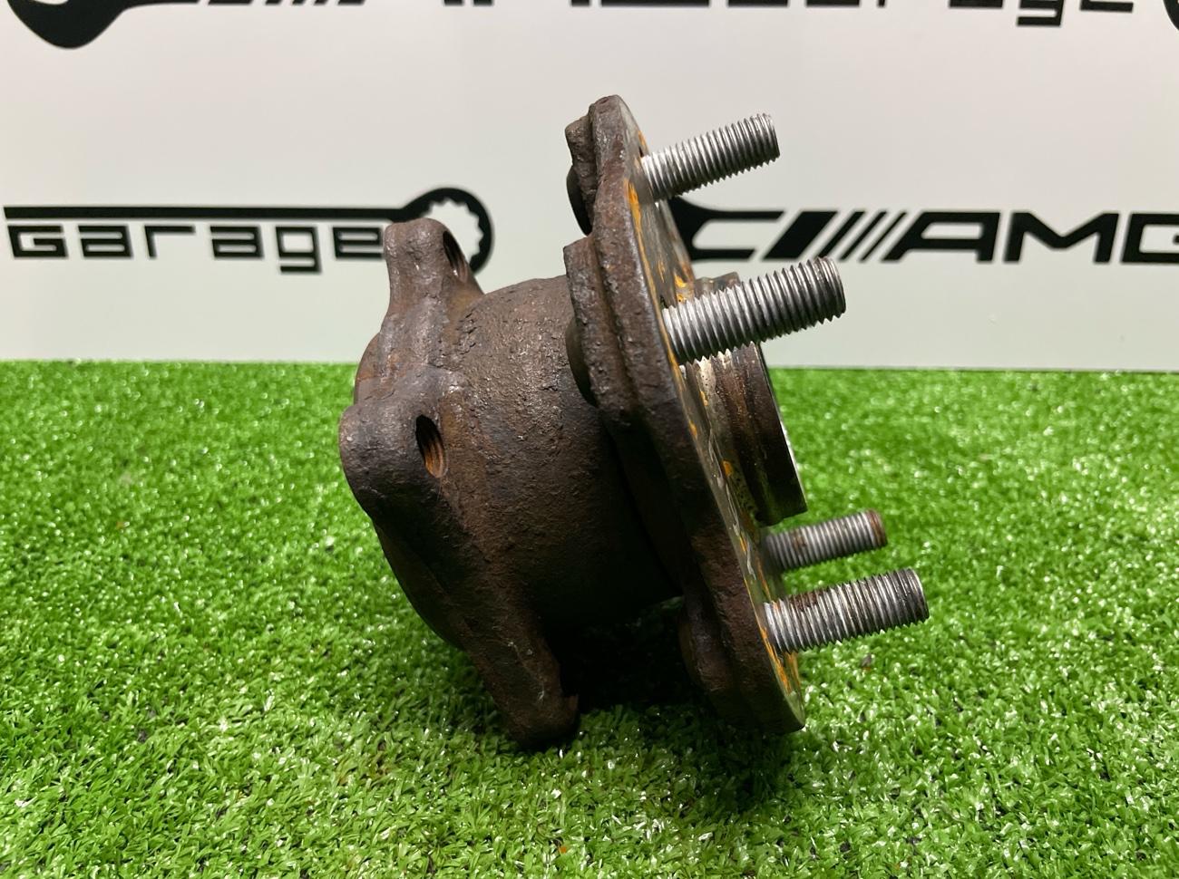 Ступица задняя правая RX450H 2018 GYL20