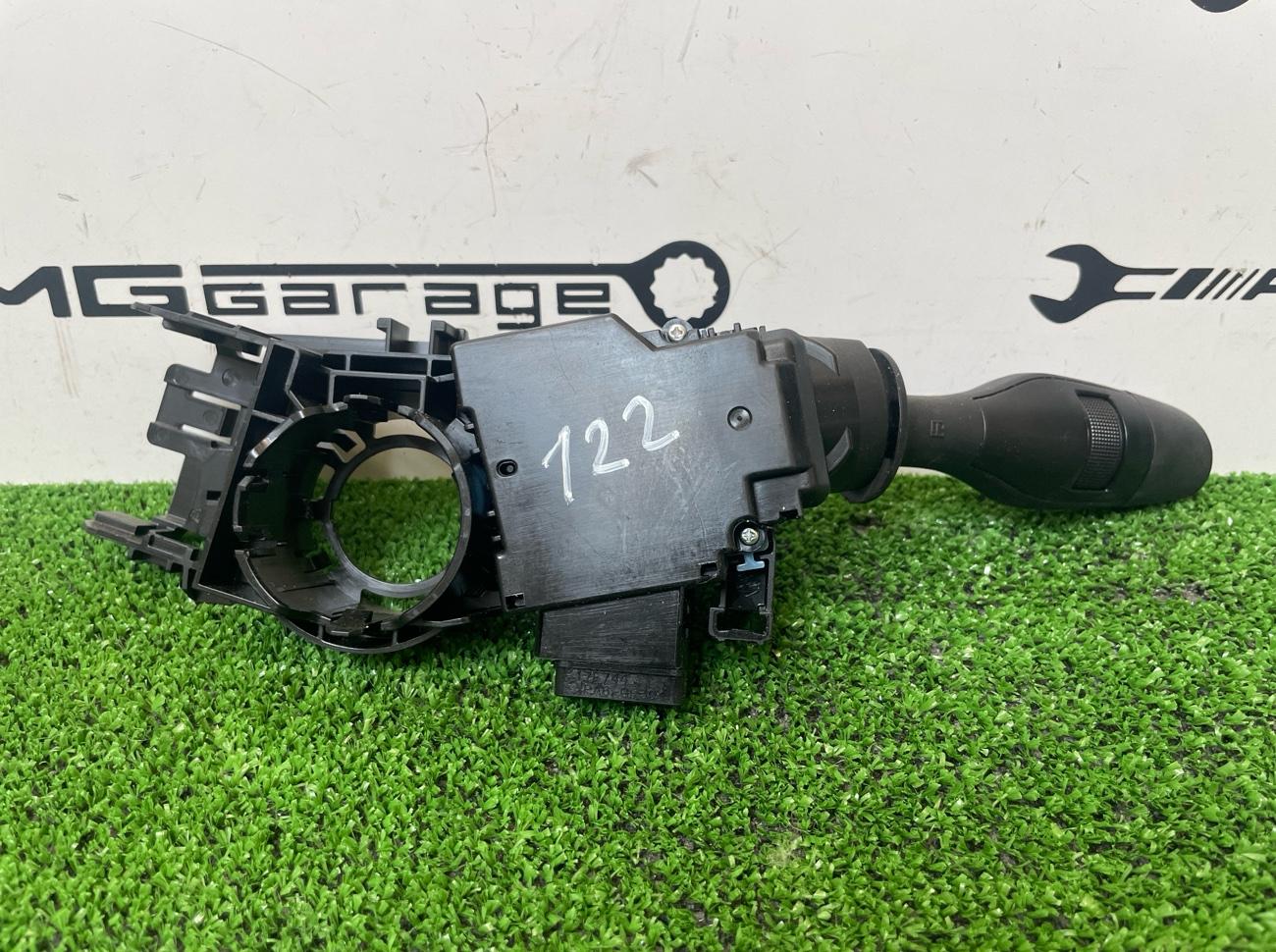 Подрулевой переключатель RX450H 2018 GYL20