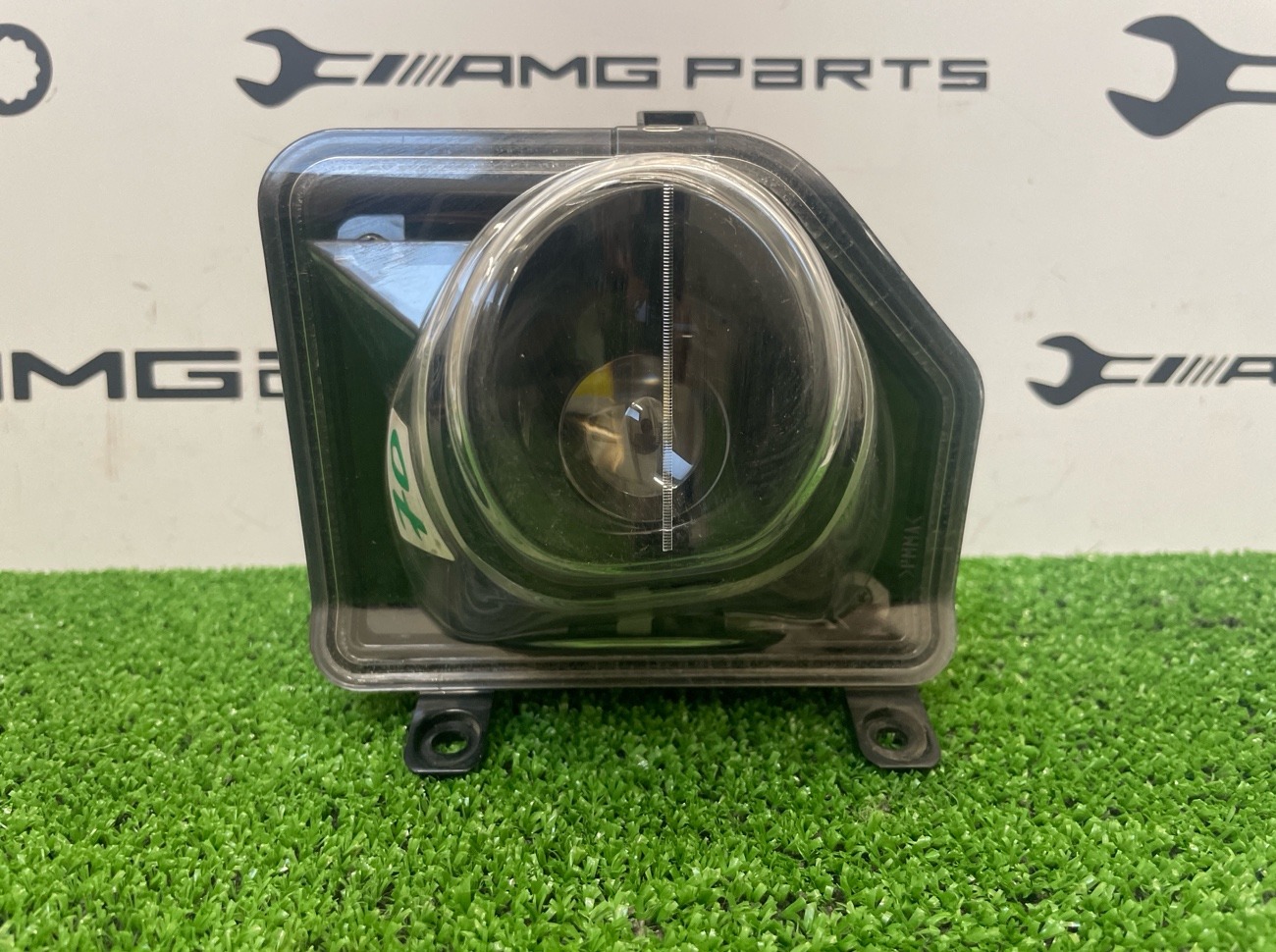 Фара противотуманная передняя правая Lexus RX450H 2018 GYL20 8136048130 контрактная