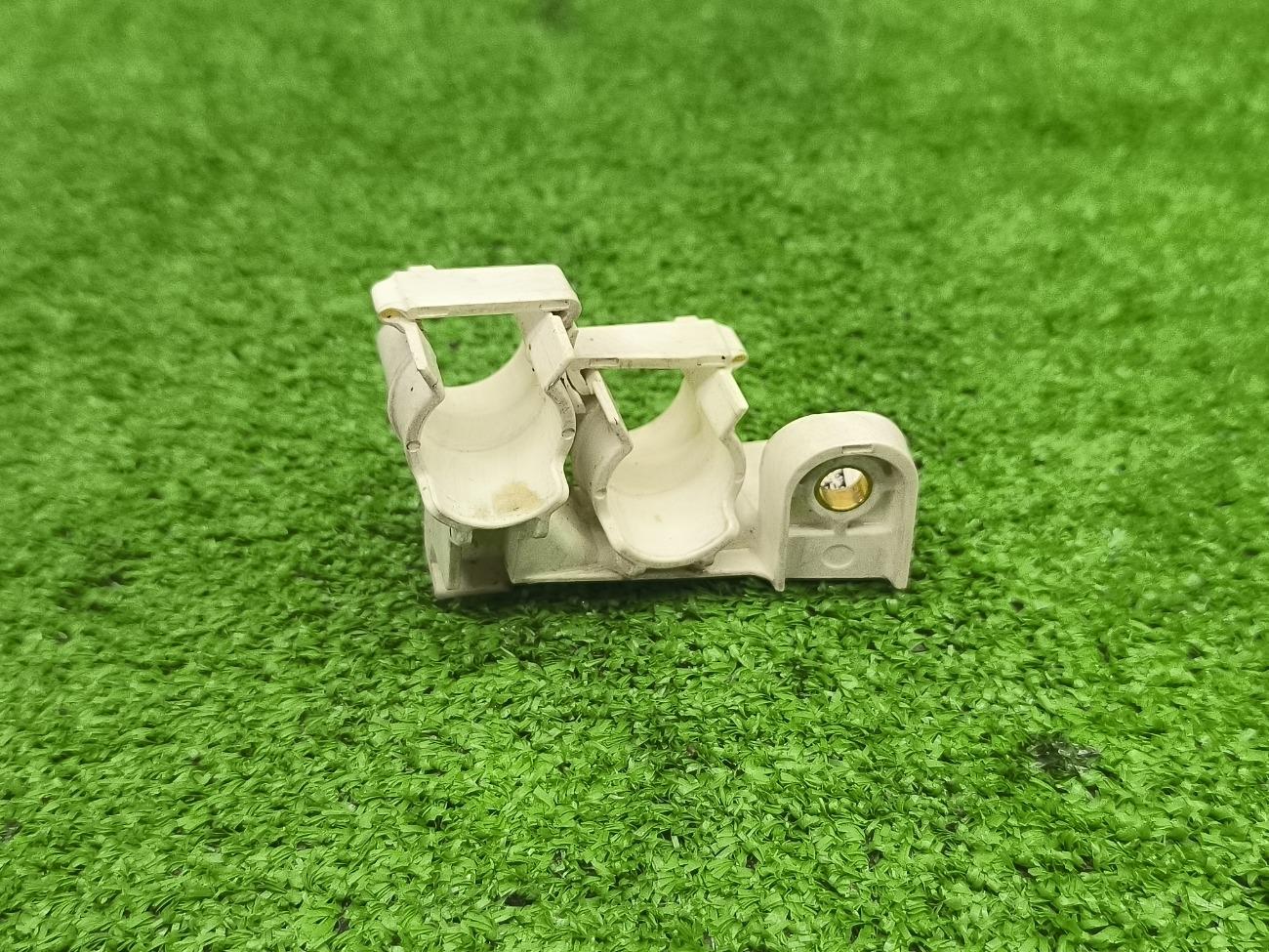 Кронштейн X6 2023 G06 B57D30B