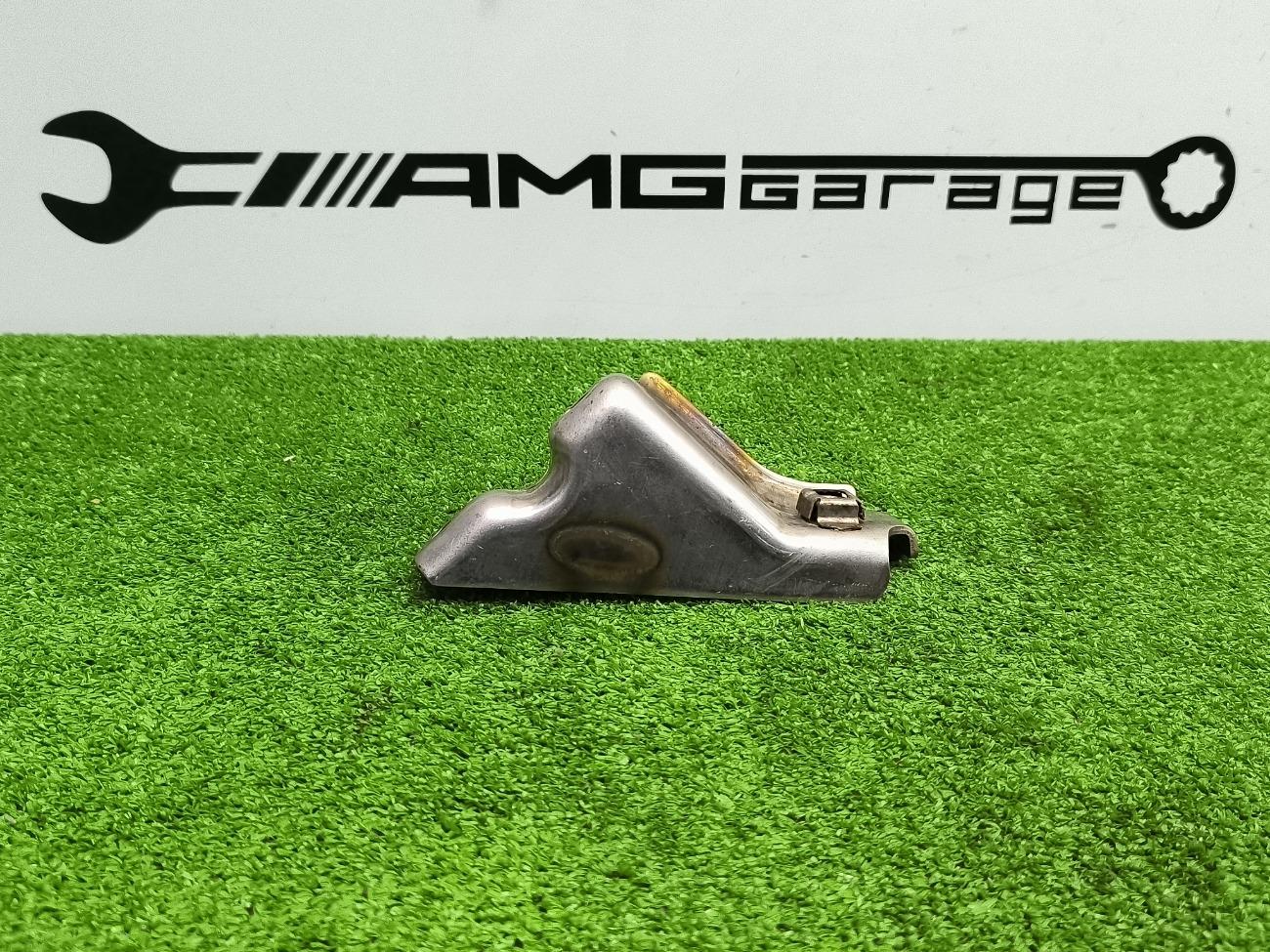 Держатель BMW X6 2023 G06 B57D30B 18327925997 контрактная