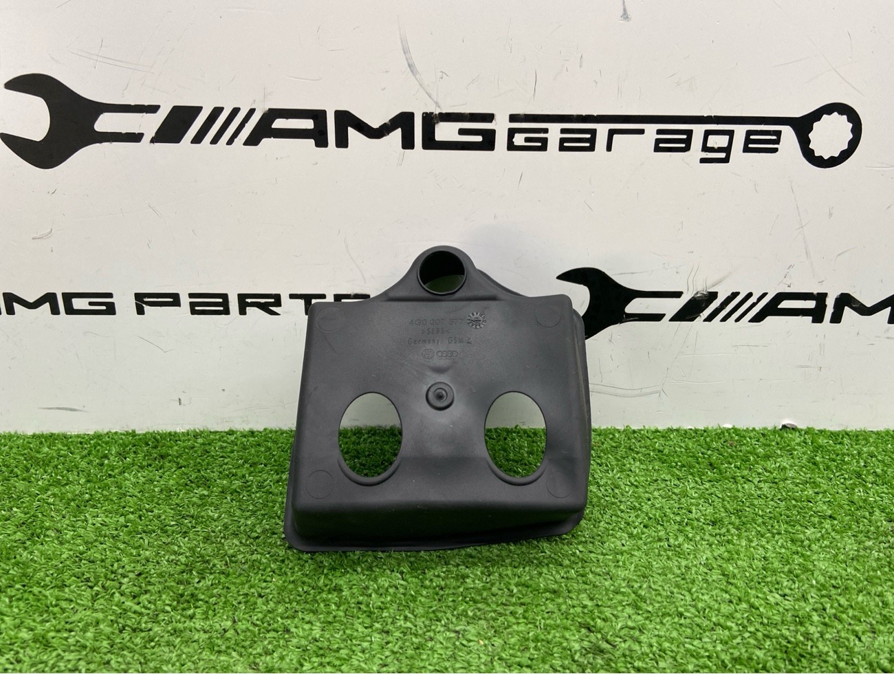 Кожух блока управления задний правый Q3 2024 F3B Кожух блока управления задний правый Q3 2024 F3B