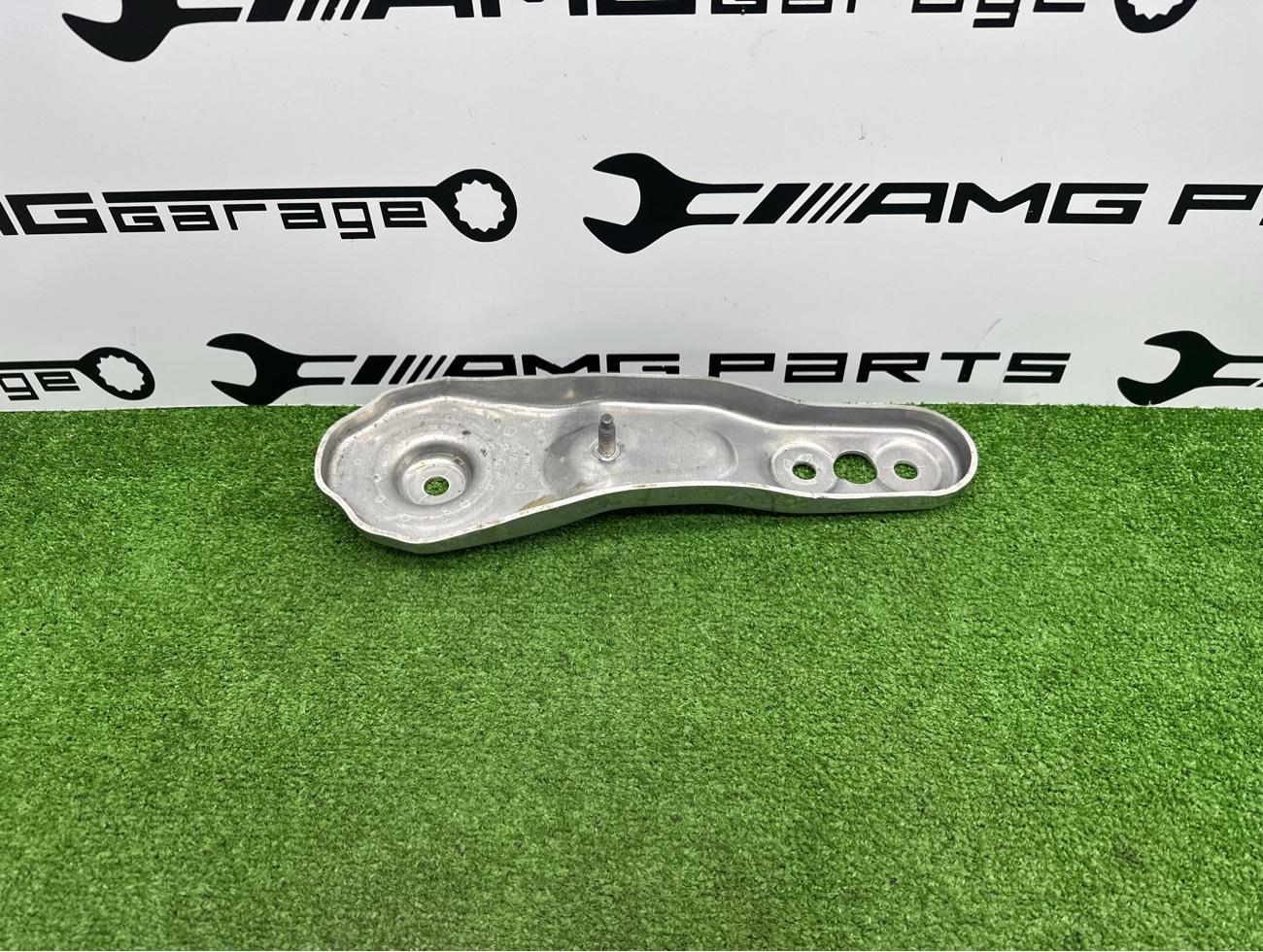 Продольный рычаг X6 2024 G06 S68T