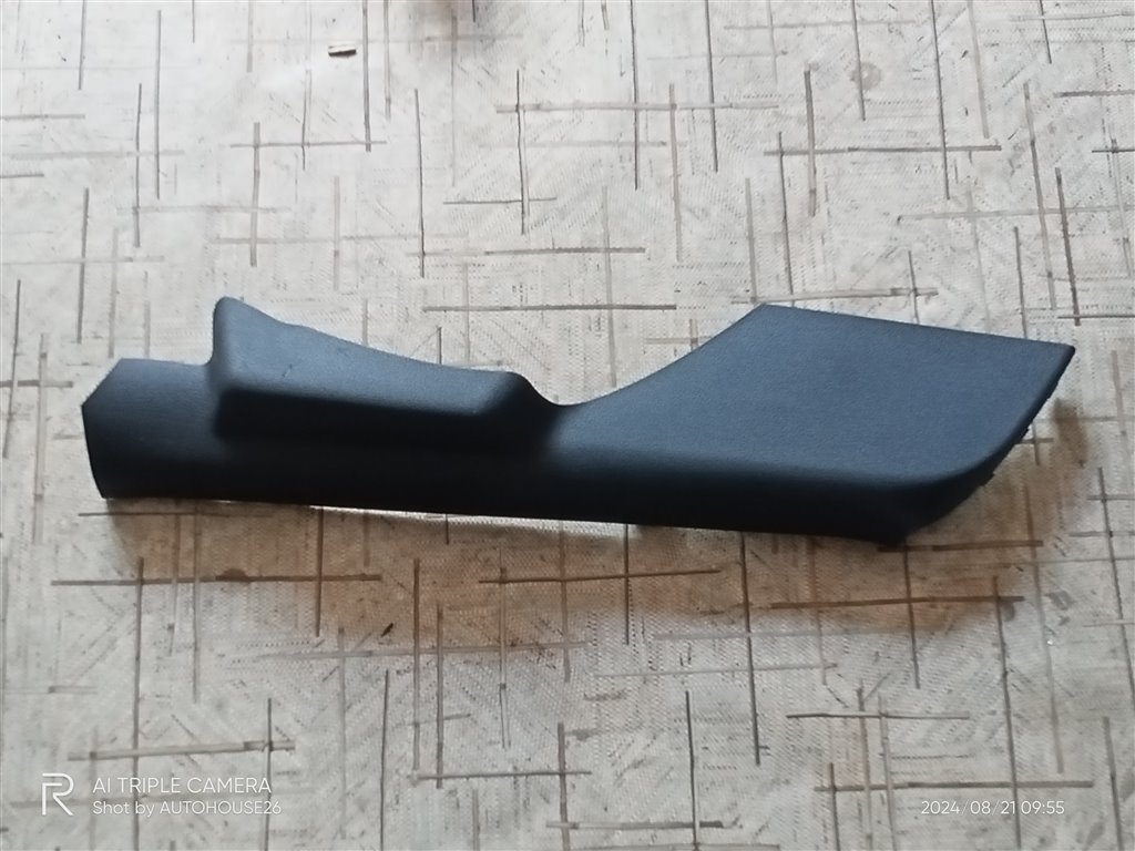 Обшивка стойки левая VOLKSWAGEN POLO 2013 CFNA 6ru867765 Б/У