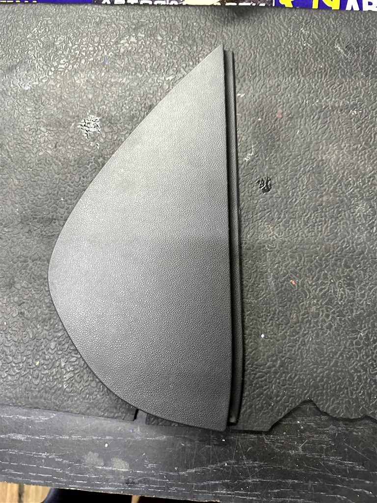 Накладка Торпедо VOLKSWAGEN POLO 2013 CFNA 6ru858247d Б/У