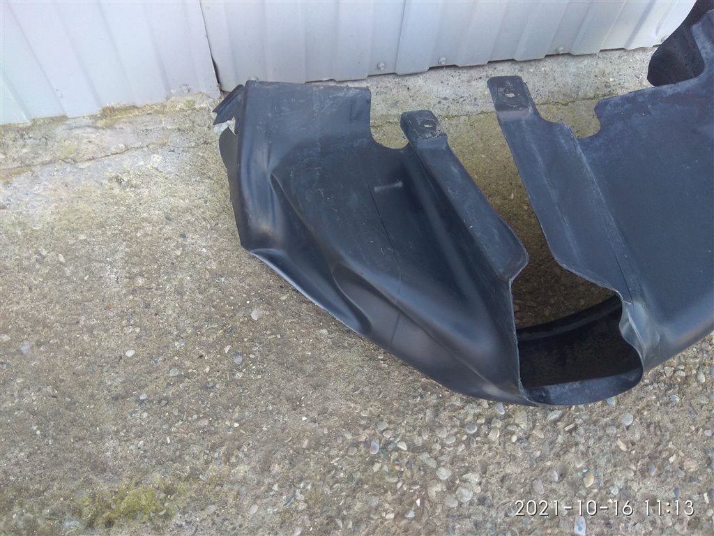 Локер (подкрылок) задний правый VOLKSWAGEN POLO CFNA