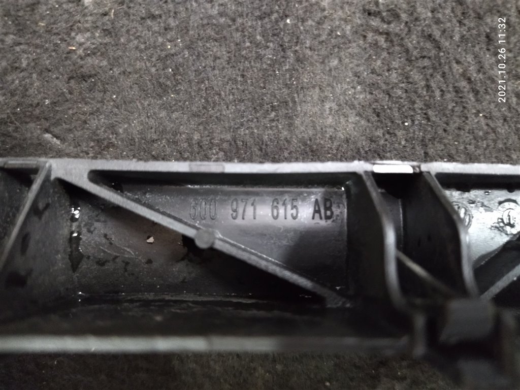 Крепеж кабеля VOLKSWAGEN POLO CFNA