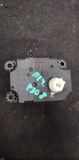 Моторчик заслонки отопителя (печки) PEUGEOT 308 EP6 6447NL Б/У