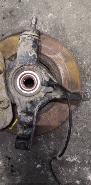 Кулак поворотный передний правый PEUGEOT 308 EP6 364796 Б/У