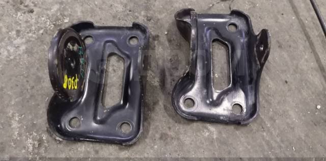 Кронштейн балки PEUGEOT 308 EP6 515614 Б/У