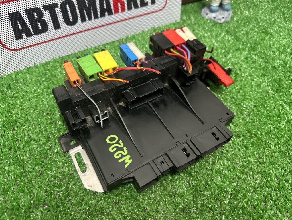 Блок управления S-CLASS 2001 W220 M112.944