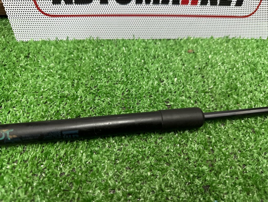 Амортизатор капота ASTRA 2008 H GTC Z18XER Амортизатор капота ASTRA 2008 H GTC Z18XER