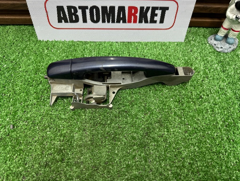 Запчасть ручка двери задняя левая PEUGEOT 308 EP6 9101GH Б/У Ручка двери задняя левая PEUGEOT 308 EP6 9101GH Б/У