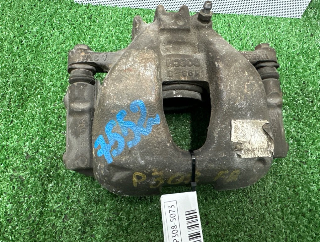 Суппорт тормозной передний правый 308 2008 SW EP6