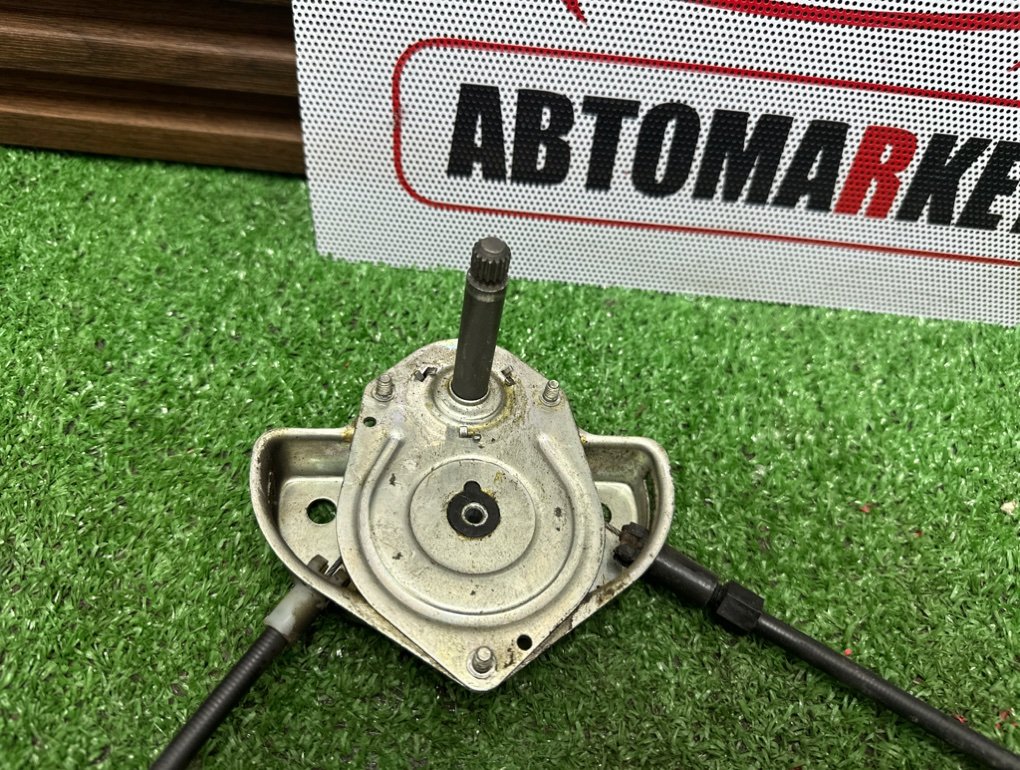 Стеклоподъемник задний правый Приора 2014 2 21126 Стеклоподъемник задний правый Приора 2014 2 21126