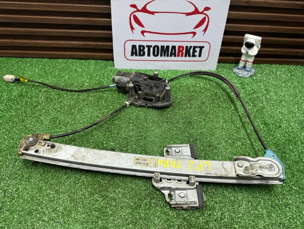 Стеклоподъемник передний правый Лада Приора 2014 2 21126 2110610400824 Б/У