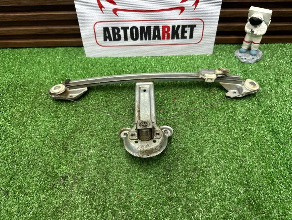 Стеклоподъемник задний правый ASTRA 2008 H 5D Z18XER