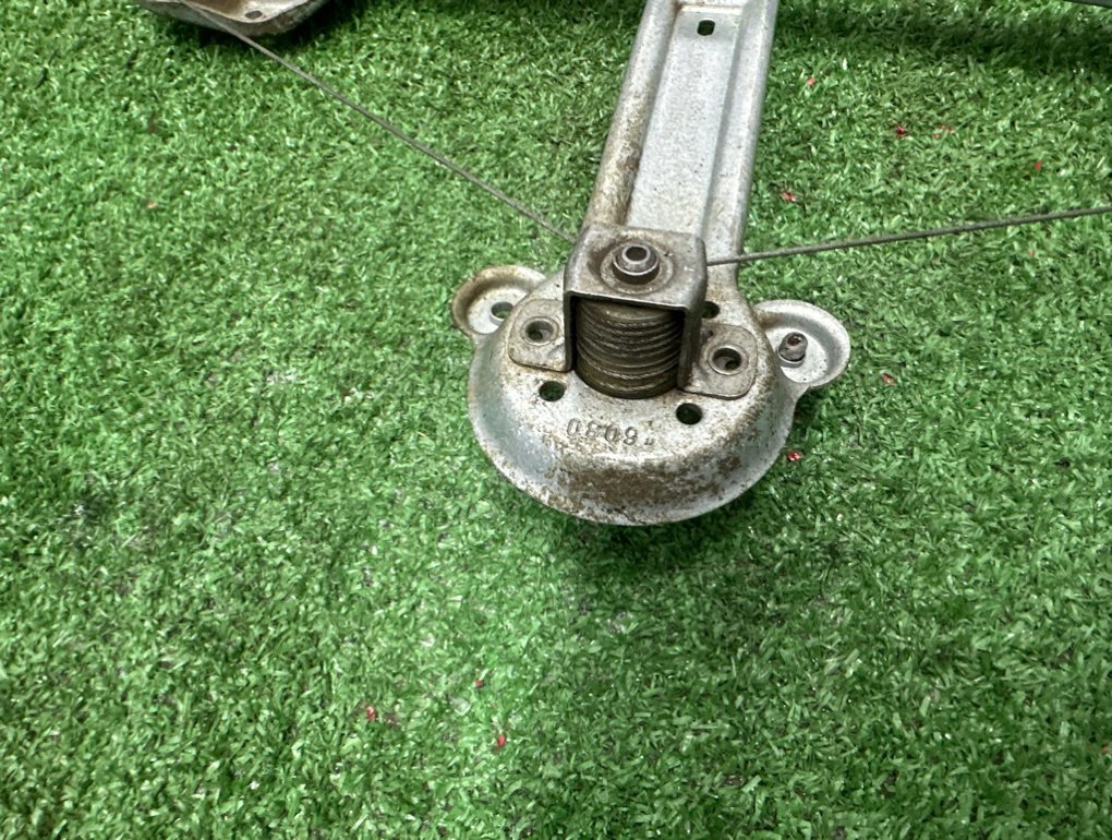 Стеклоподъемник задний правый ASTRA 2008 H 5D Z18XER