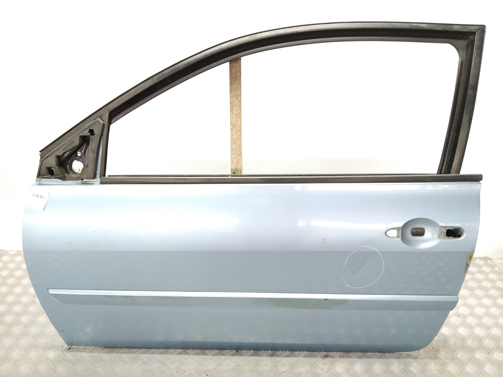 Дверь передняя левая для Renault Megane, 2008 г. 2.0 DCi дизель б/у