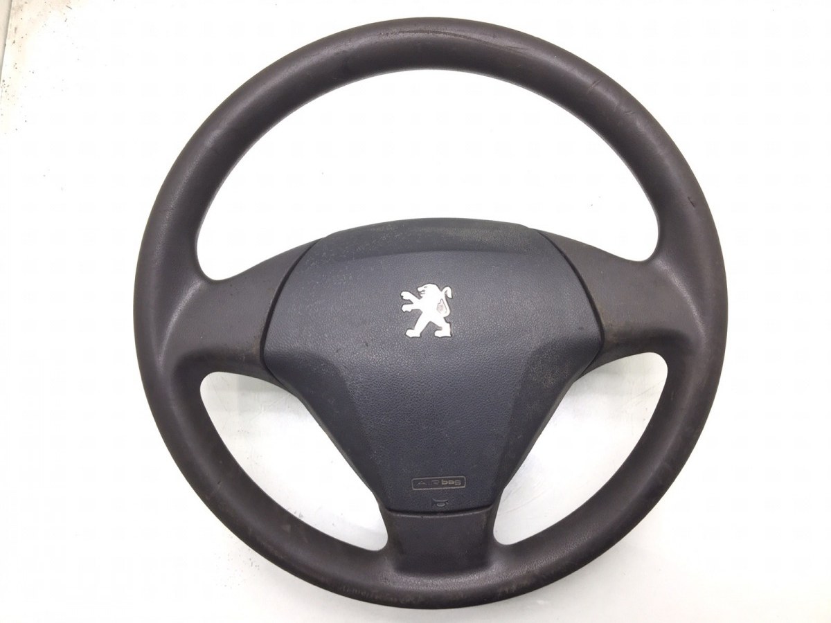 Руль для Peugeot Bipper, 2009 г. 1.4 HDi дизель б/у