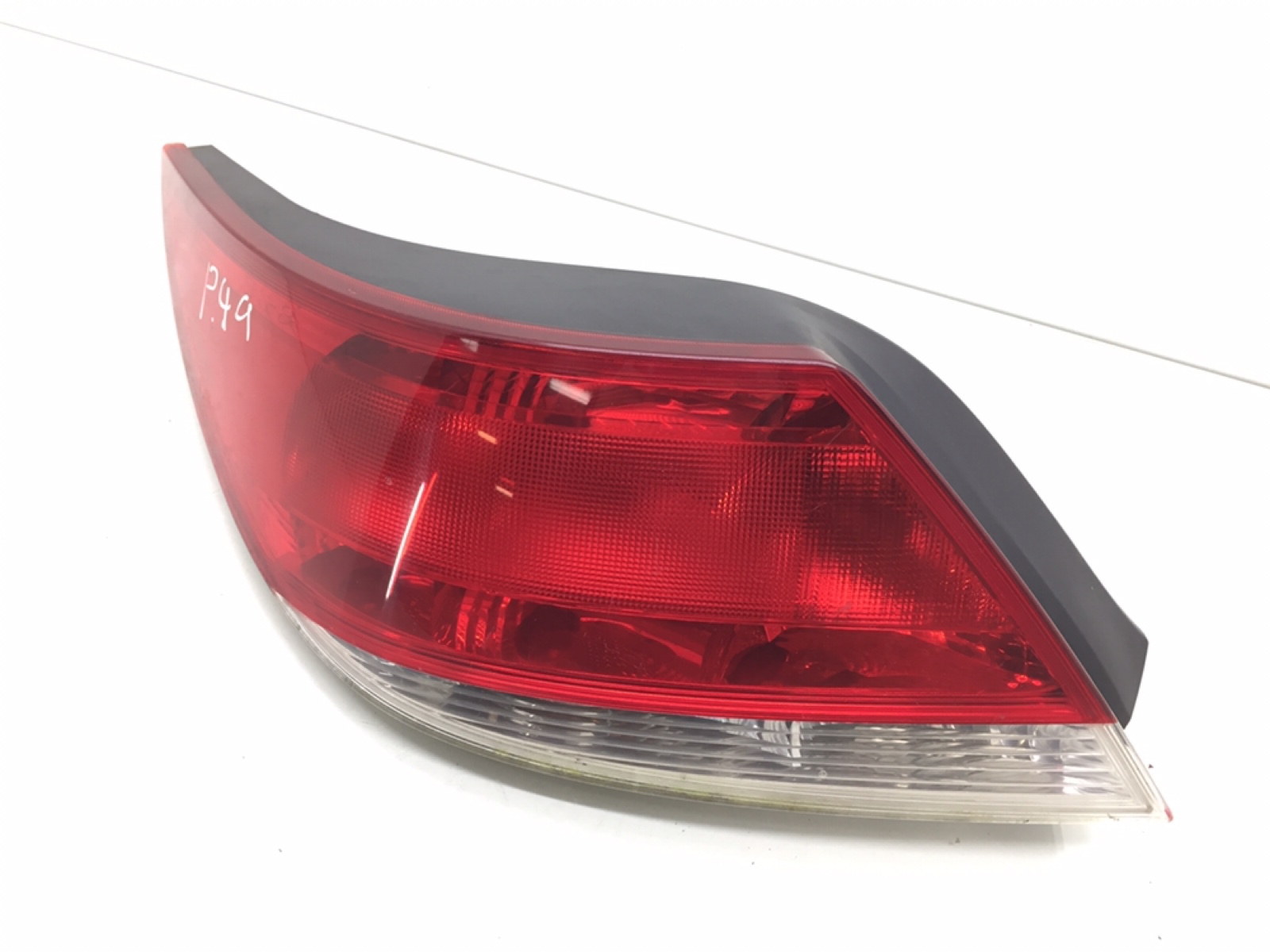 Фонарь задний левый для Opel Astra, 2008 г. 1.9 CDTi дизель б/у