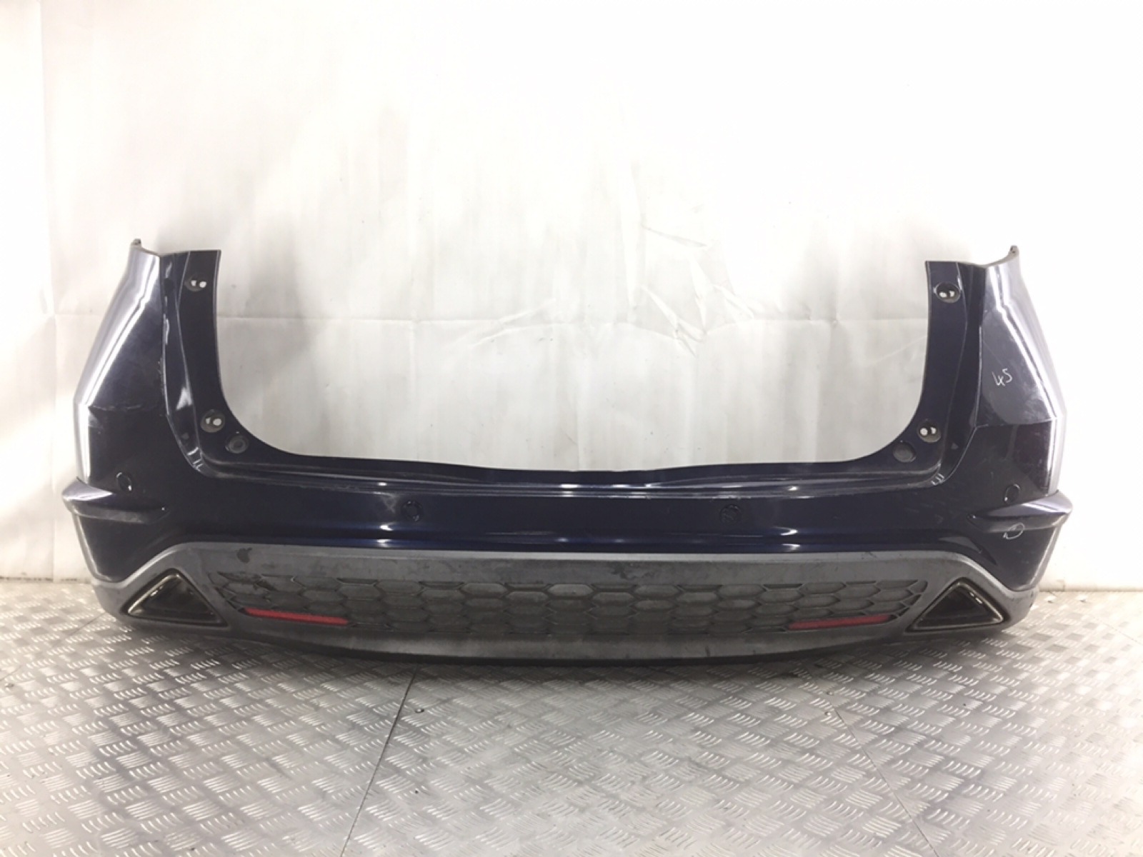 Бампер задний для Honda Civic, 2006 г. 1.8 i бензин б/у