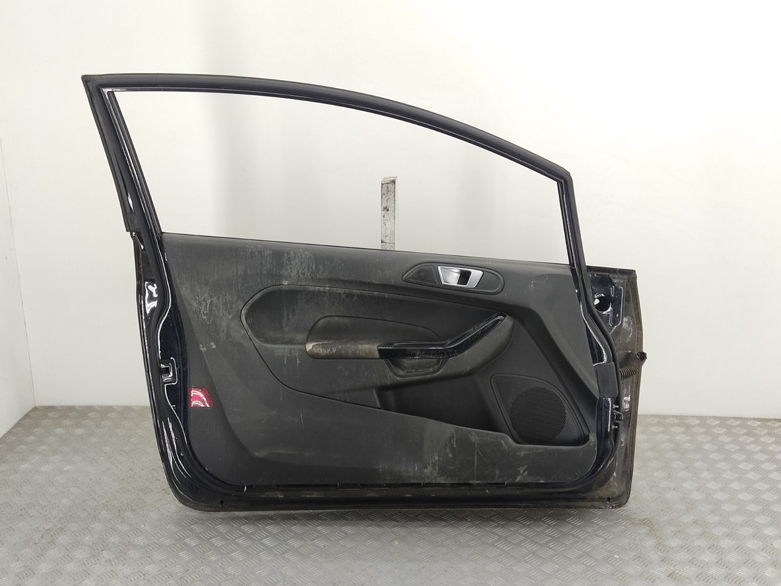 Дверь передняя левая для Ford Fiesta, 2014 г. 1.0 i бензин б/у — фото 2