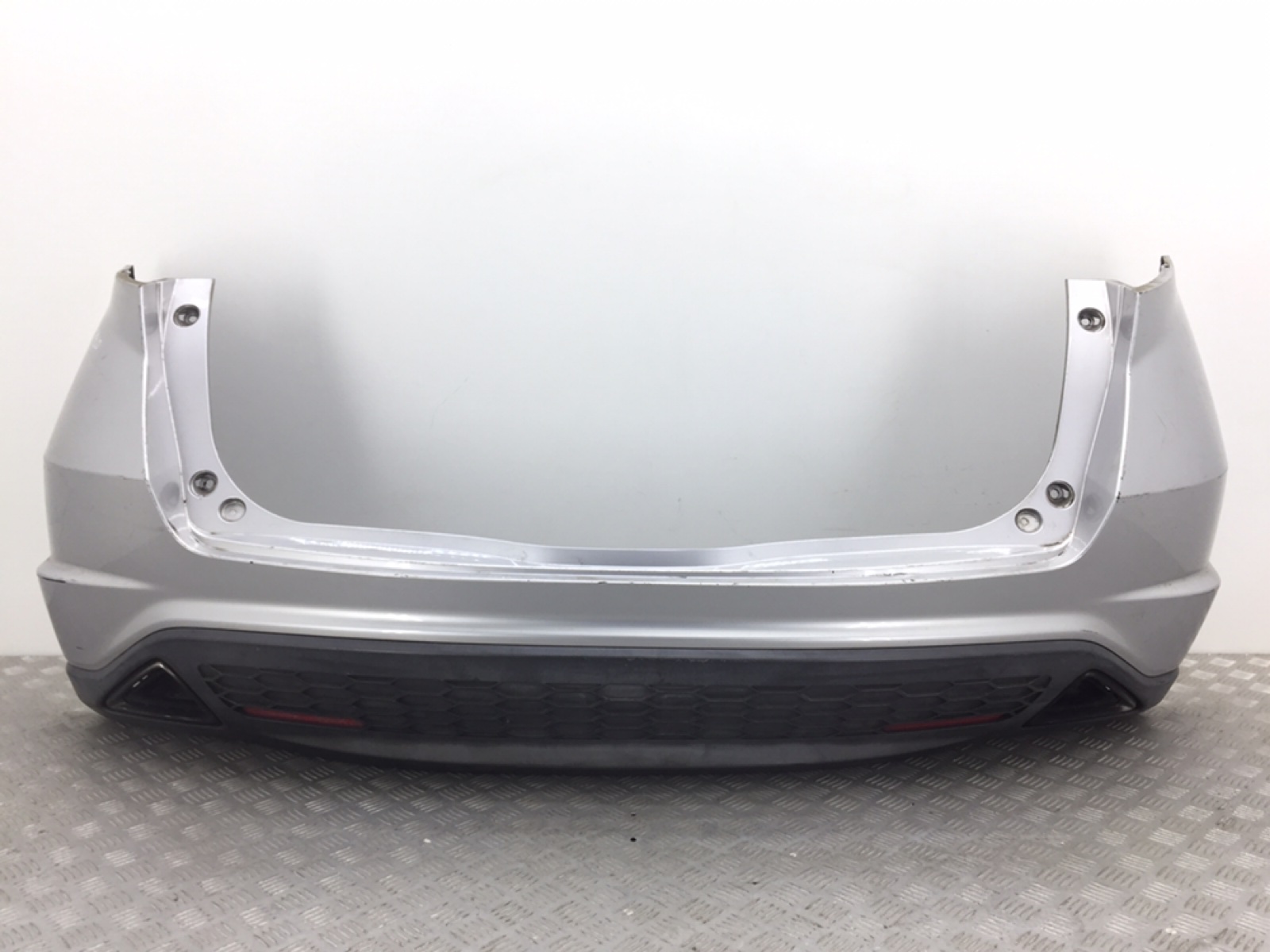 Бампер задний для Honda Civic, 2008 г. 2.2 CTDi дизель б/у
