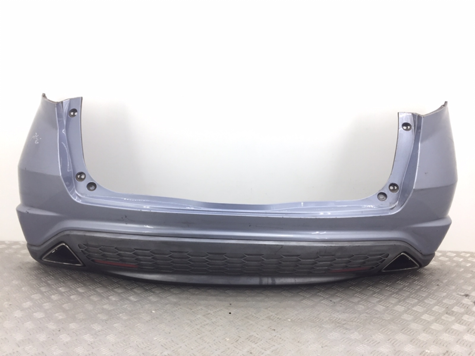 Бампер задний для Honda Civic, 2006 г. 2.2 CTDi дизель б/у
