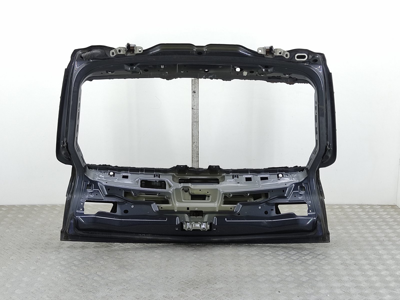 Крышка багажника для BMW X5 E70, 2011 г. 3.0 TD дизель б/у — фото 2