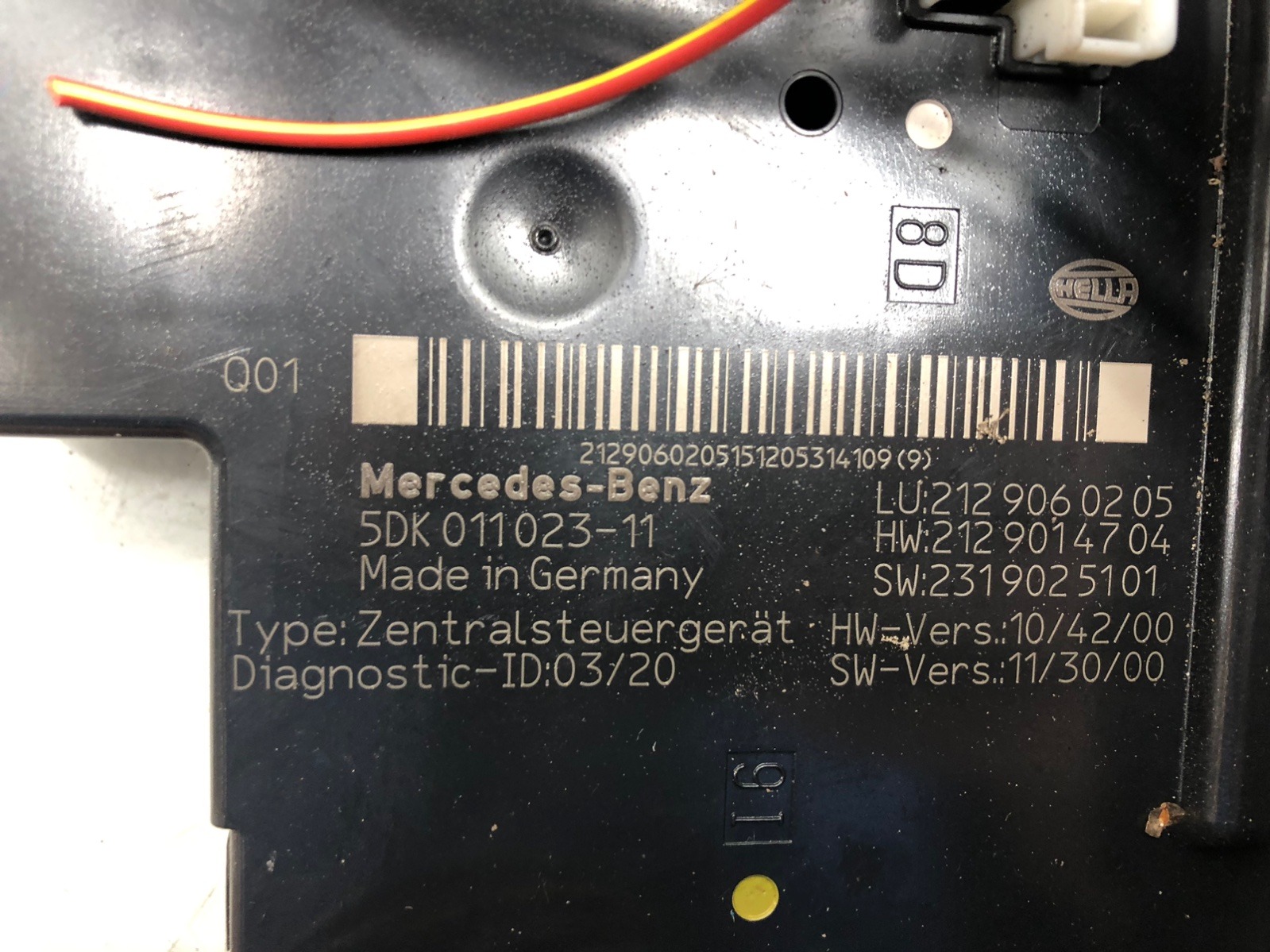 Блок предохранителей для Mercedes E W212, 2013 г. 2.2 CDi дизель б/у — фото 5