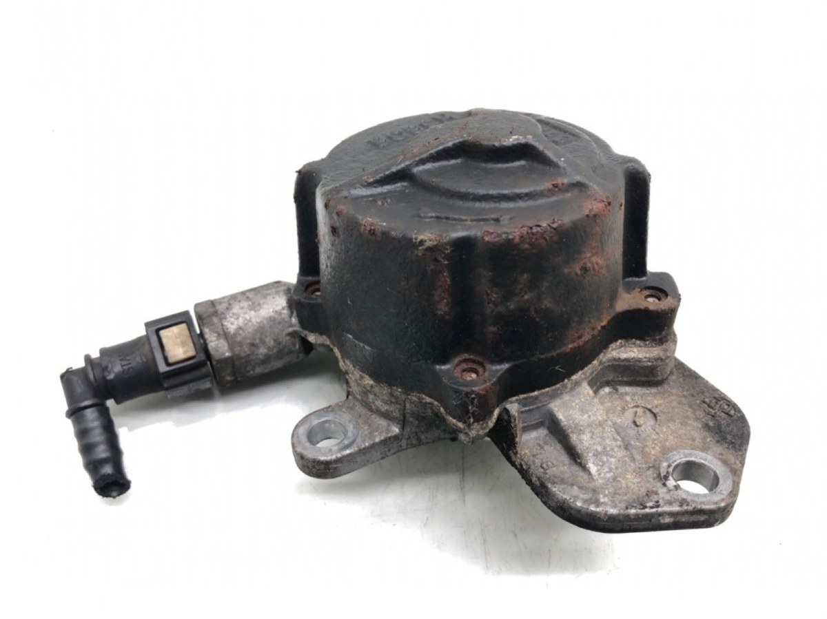 Насос вакуумный для Peugeot 206, 2003 г. 2.0 HDi дизель б/у