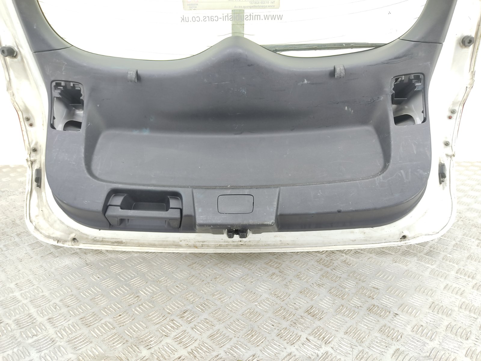 Крышка багажника для Mitsubishi Lancer, 2011 г. 2.0 DiD дизель б/у — фото 3